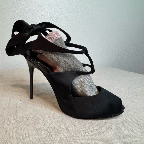 Zac Posen Black Satin Women's Heels - Picture 4 of 12